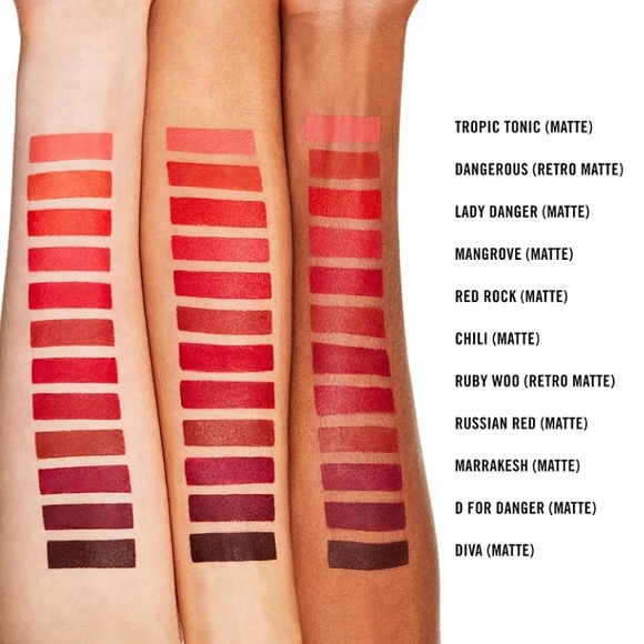 MAC Matte Lipstick DIVA 603 *DISCONTINUED* - Picture 10 of 15